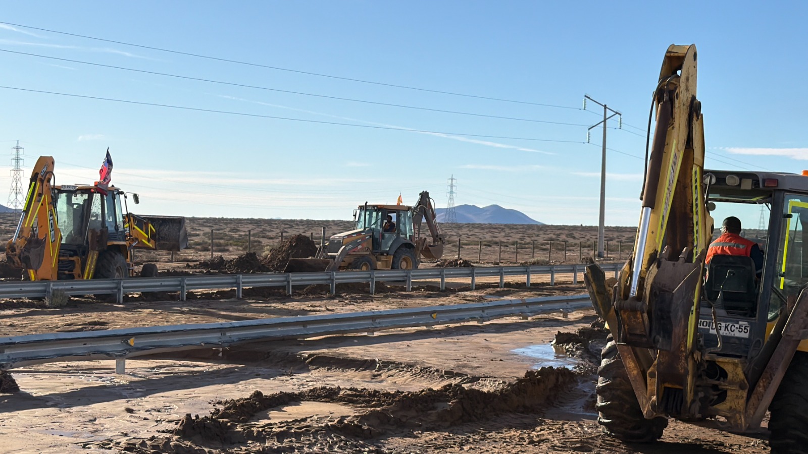 CORPROA junto a gremios nacionales, regionales y autoridades locales impulsan cruzada solidaria para reconstruir viviendas en Atacama